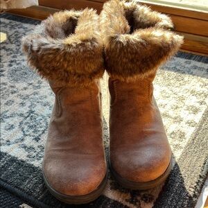 Candie's Tan Fur-Trimmed Winter Boots